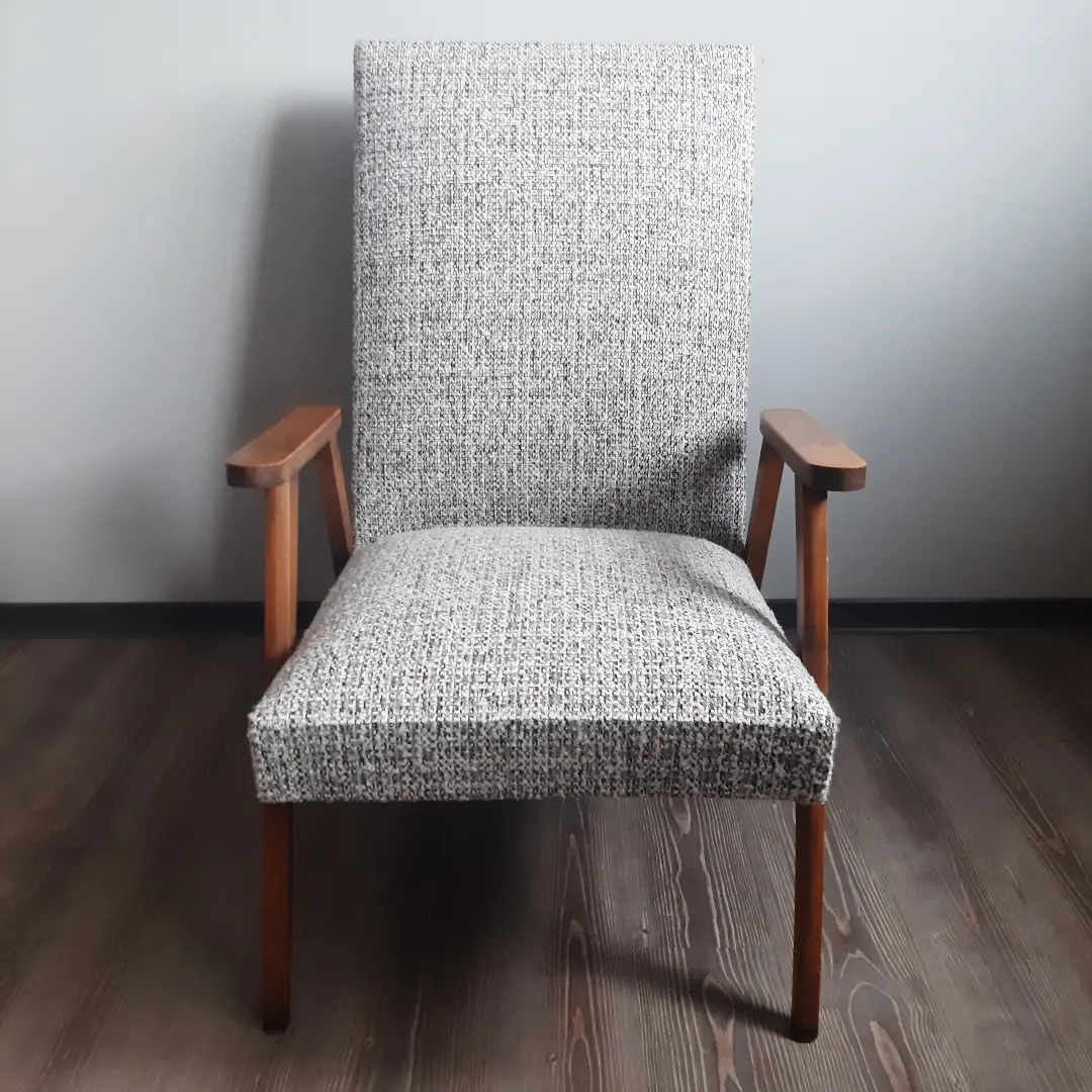 Fauteuil-vintage-style-scandinave